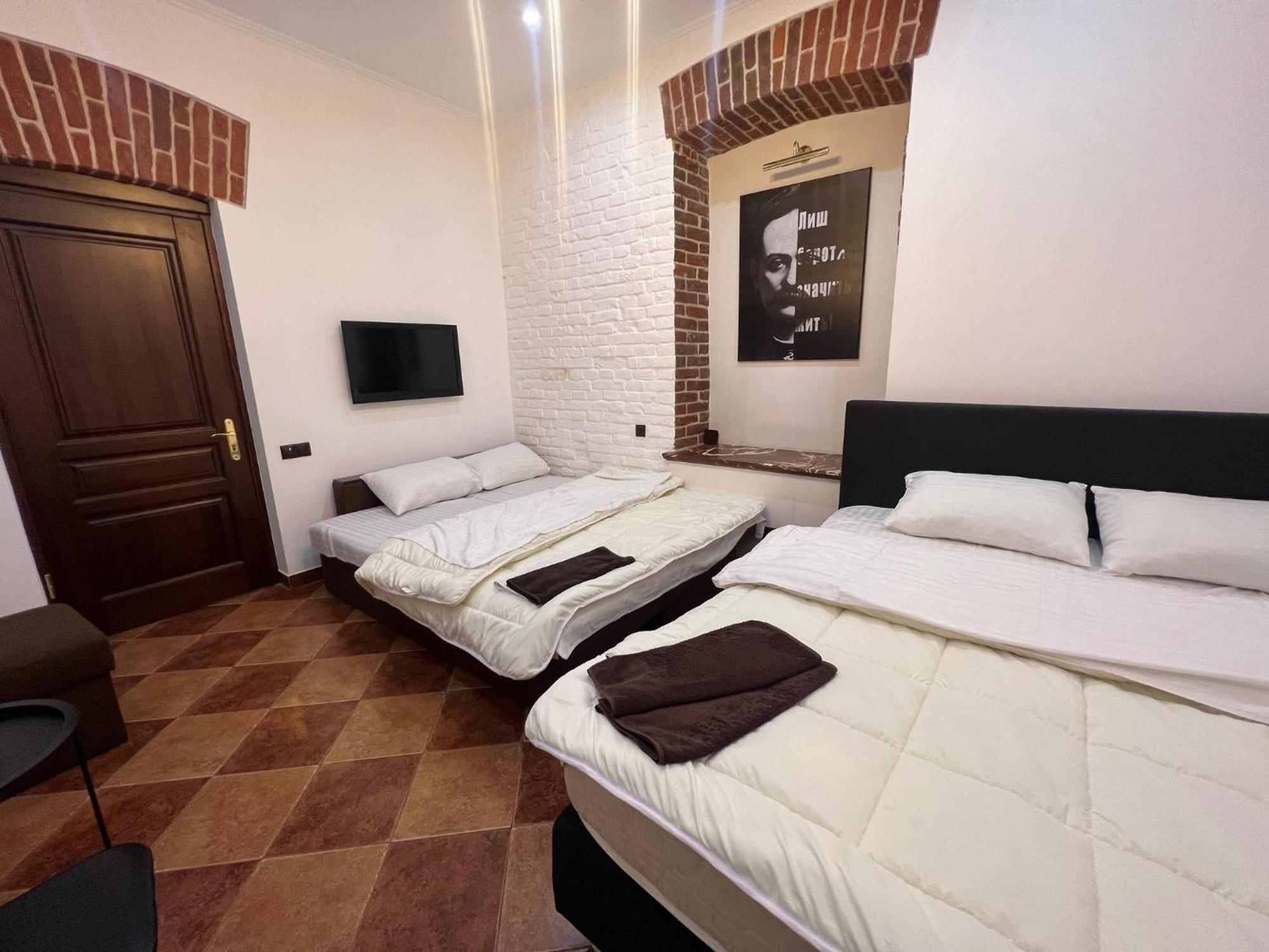 Ukrainian House Апартаменти На Площі Ринок Lwów Zewnętrze zdjęcie